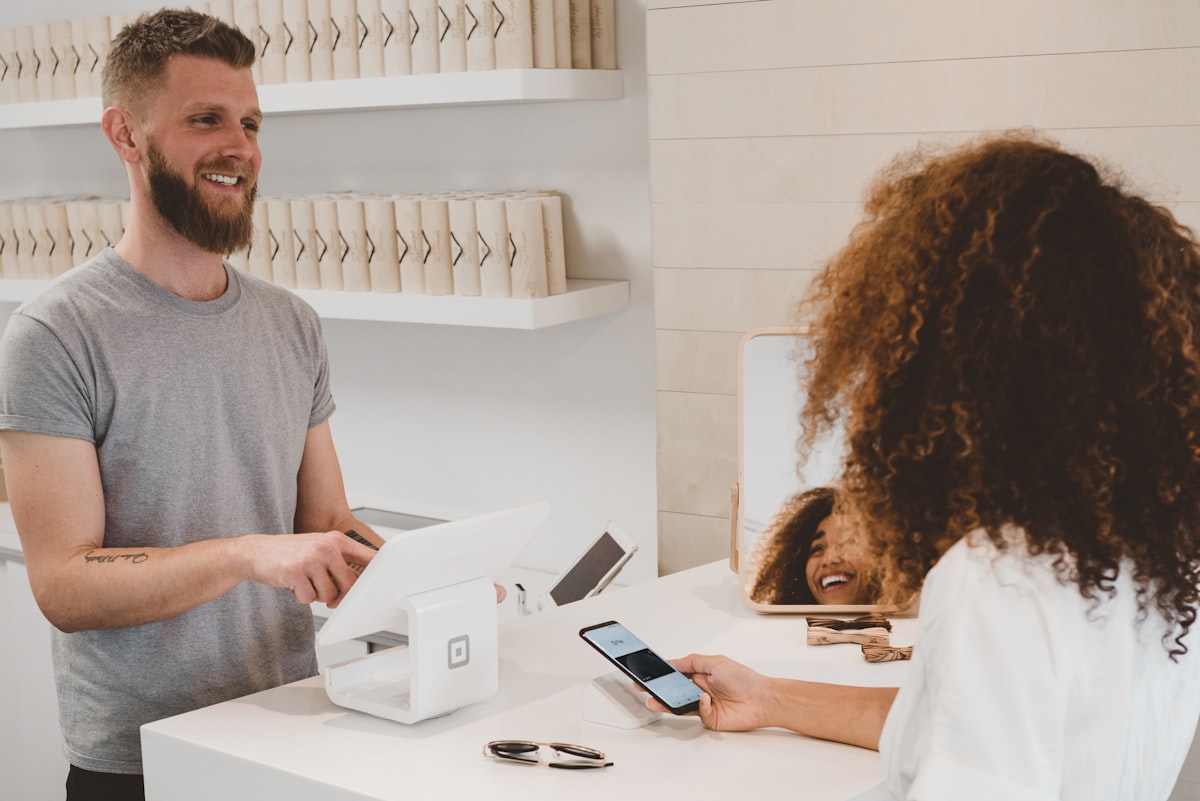 Acquiring customers professionally